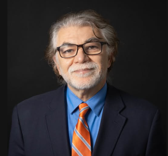 پروفسور کاظم کازرونیان: برکشورم چه رفته است؟