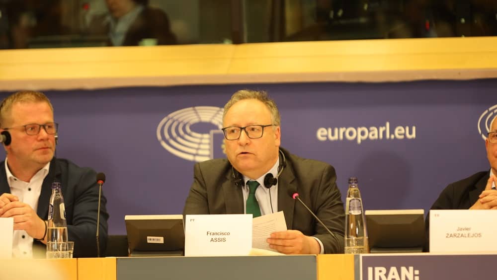 EU-Abgeordneter Francisco Assis fordert Kurswechsel in Iran-Politik