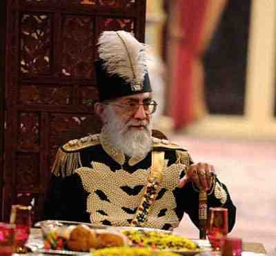 عايدات امپراطوري خامنه اي از تسهيل تحريم ها