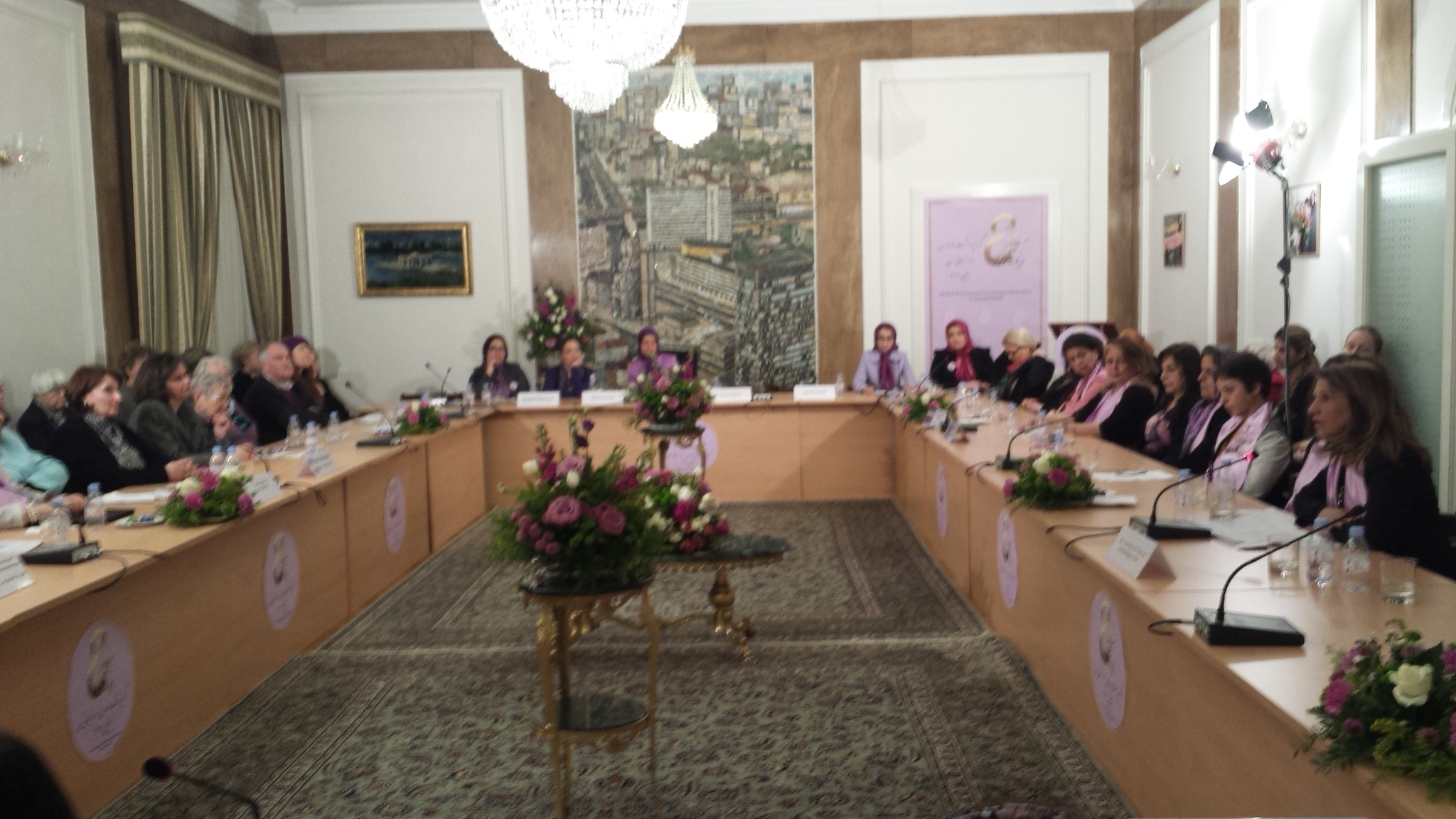 «تعهد براي برابري» اجلاس اتحاديه انجمنهاي زنان ايراني در آلمان