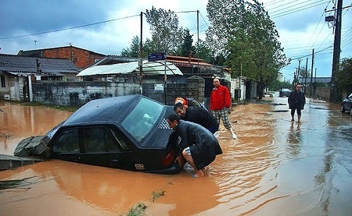 خسارات سنگين سيل در 10 استان