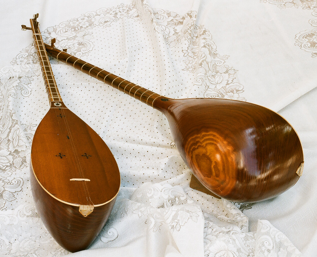 آشنایی با سازهای ایرانی قسمت چهارم ـ ساز تنبور