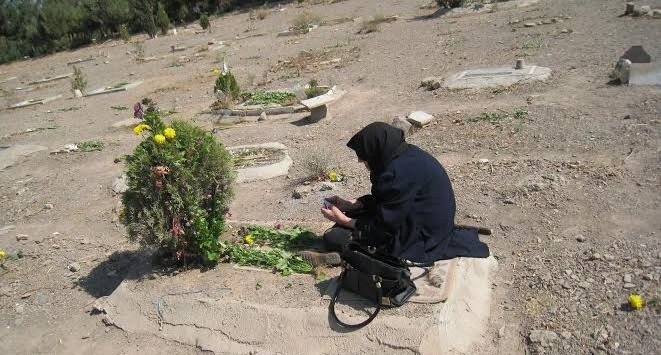 دفاع نفرت انگيز نوه خمینی از اعدام‌ هزاران زندانی سیاسی