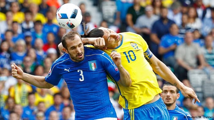 صعود   ایتالیا به یک‌هشتم نهایی و پیروزی اسپانیا