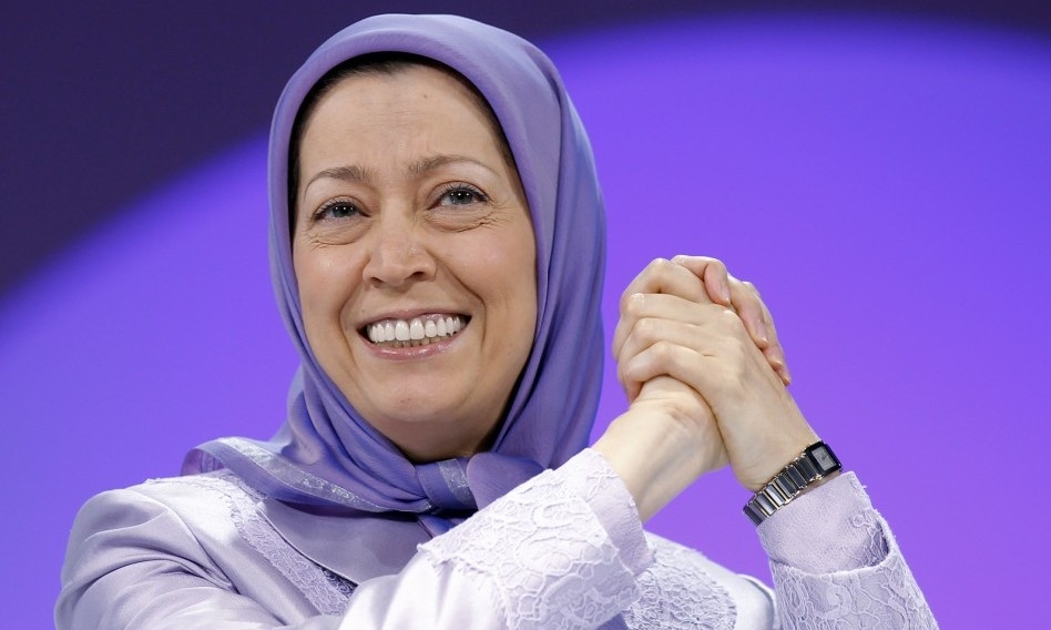 ايران در ميان دو ديدگاه