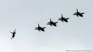 حمله جنگنده هاي امريكايي به نيروهاي ارتش اسد و تلفات آنها