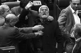 تخاصم باندهاي حكومتي بر سر جنگ سوريه