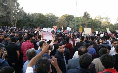 Iran: Große Versammlung in Ahvaz zum Protest gegen den Besuch Rouhanis