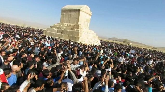 بزرگداشت كوروش و وحشت رژيم