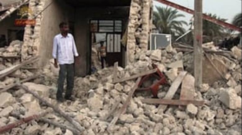 بياد زلزله زدگان مظلوم كرمانشاه ـ ترانه تو فکر یک سقفم با صدای روزبه