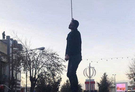 Iran: Einschüchterung durch Hinrichtung von acht Häftlingen während des Aufstands