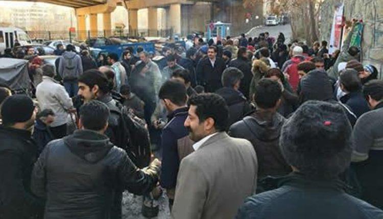 اعتراف به دستگيري 5000 نفر در جريان قيام دي ماه 96