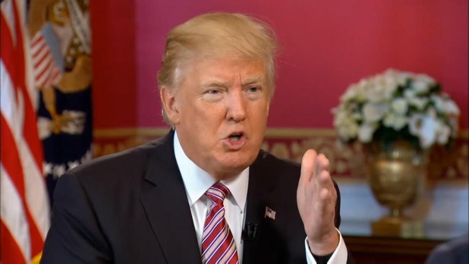 ترامپ : برجام توافقي وحشتناك