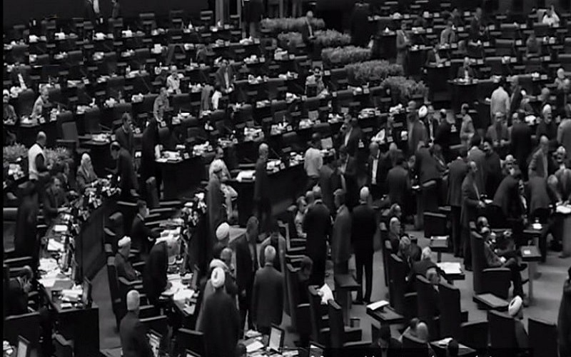 بحران و ترس از قيام و سرنگوني نگراني بي وقفه رژيم