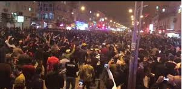 مردم نه اصول‌گرا هستند نه اصلاح‌طلب