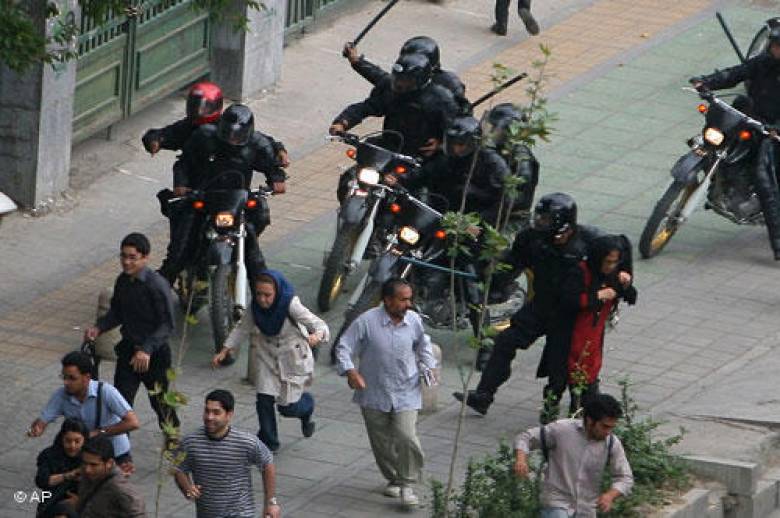 رژیم ایران یکی از ناقضان حقوق بشر و عامل بی ثباتی در جهان