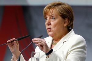 مرکل : حفظ برجام، به‌علاوة گسترش چارچوب مذاكرات».