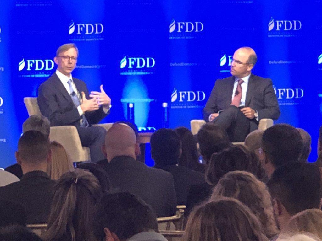 برایان هوک : تنگه هرمز در کنترل ایران نیست. هرمز بخشی از آبهای بین‌المللی است