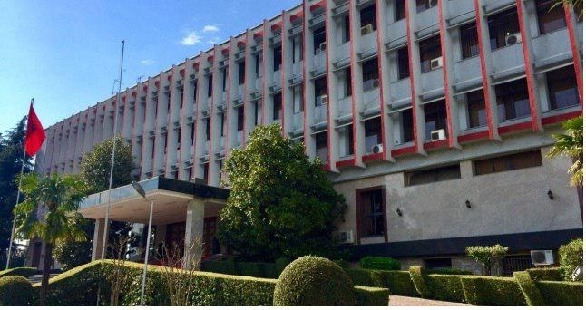 آسوشیتدپرس: آلبانی دو دیپلمات رژیم ایران را به دلایل امنیتی اخراج کرد