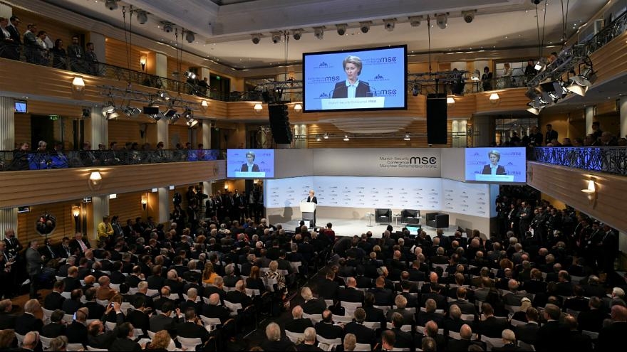 کابوس وحشت نظام از ورشو تا مونیخ