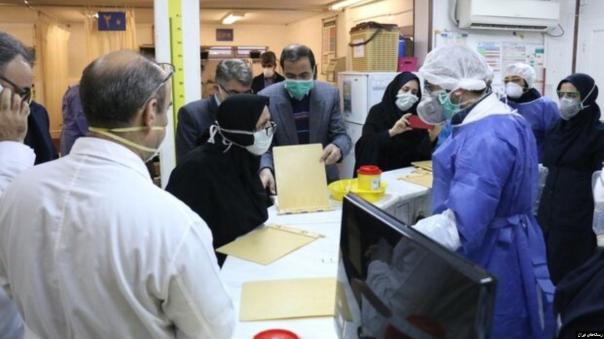 گسترش کرونا در ایران و ادامه پنهانکاری مقامهای وزارت بهداشت و درمان رژیم آخوندی