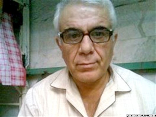 پايان محكوميت اوليه ارژنگ داوودي و نگهداري وي در زندان