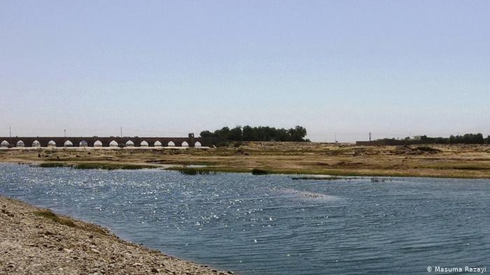 کشف جسد ۱۸ تن از کارگران مهاجرافعانی در رودخانه هریرود،که توسط مرزبانی رژیم ایران مورد  ضرب و شکنجه واقع شده اند.