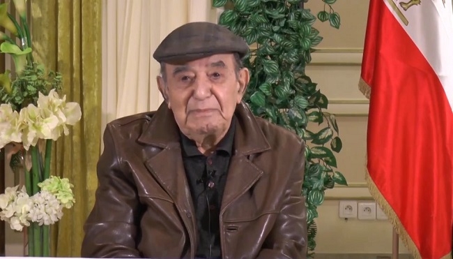 گفتگوی سیمای آزادی با دکتر منوچهر هزارخانی