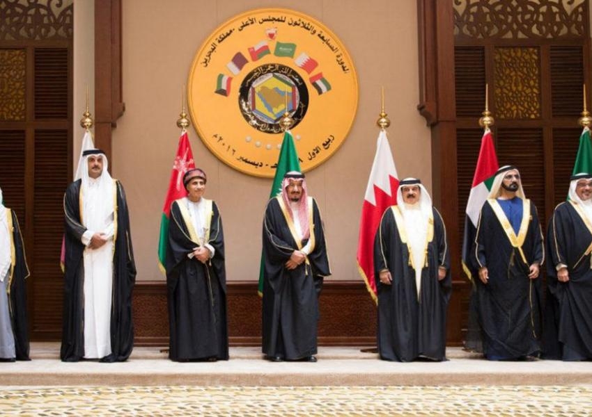 وزرای شورای همکاری خلیج فارس : باید به برنامه موشکی ایران درمذاکرات اتمی پرداخته شود