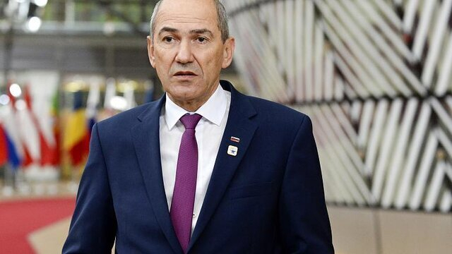 سوز وگداز خامنه‌ای در تی وی ریش از حضور نخست وزیر اسلوونی در گردهمایی بزرگ ایران آزاد ۱۹ تیرماه ۱۴۰۰