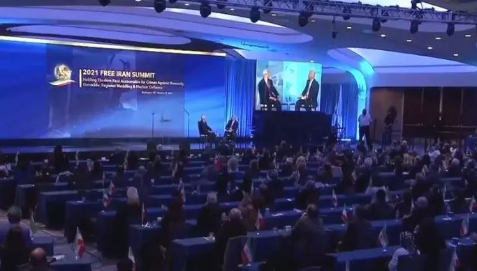 مصاحبه اختصاصی با معاون رئیس جمهور مایک پنس در پایان سخنرانی تاریخی در اجلاس ایران آزاد ۲۰۲۱