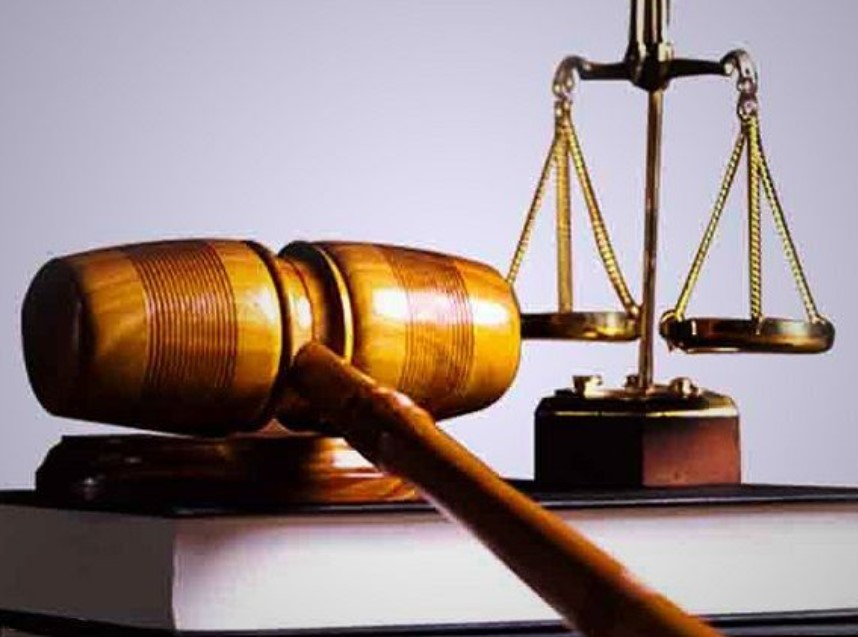 دادگاه عالی ایالتی آلمان با تایید حکم دادگاه بدوی درخواست ممنوعیت مجاهدین  از انتشار نامه‌ها و رسیدهای مالی را در مرحلة استیناف در یک حکم قطعی رد کرد