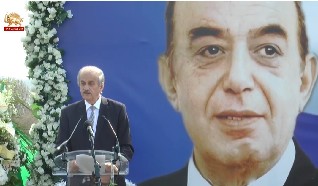 Dr. Manuchehr Hezarkhani 14