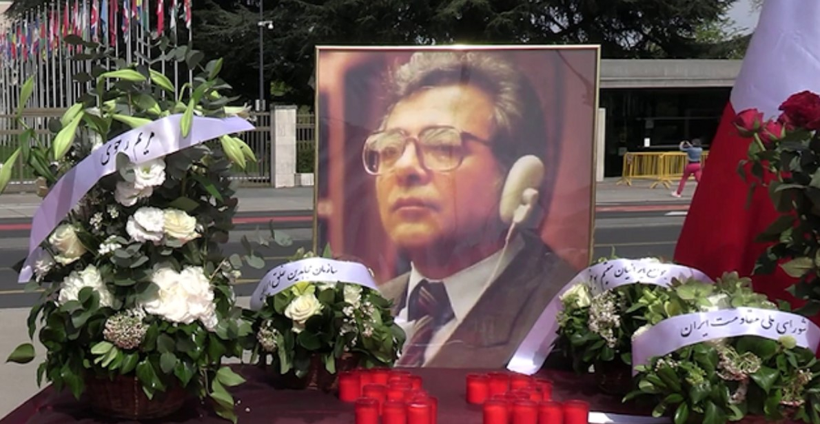 گرامیداشت خاطره دکتر کاظم رجوی شهید بزرگ حقوق بشر در مقابل مقر اروپایی سازمان ملل در ژنو