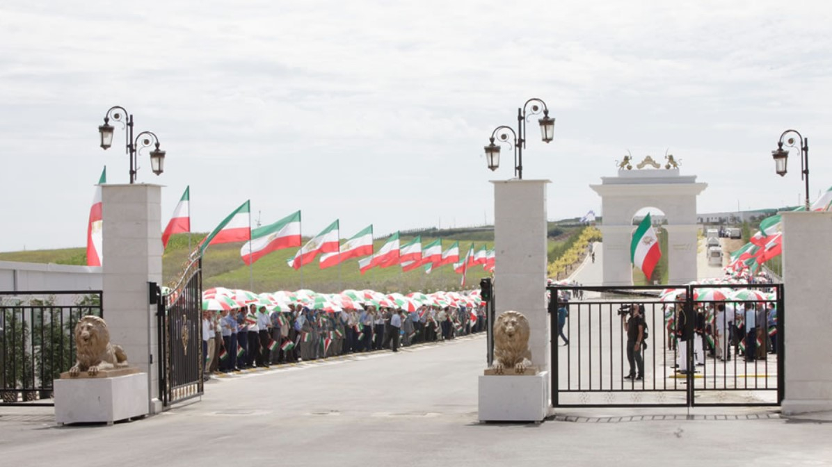 یورونیوز: ۵۰نفر مظنون به استخدام توسط رژیم ایران برای حمله تروریستی به اجلاس جهانی ایران آزاد در اشرف۳