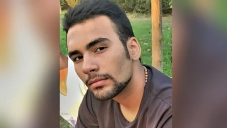 Erstmals seit Protesten Demonstrant hingerichtet Mitglieder vom Nationalen Widerstandsrat Iran demonstrieren vor der Iranischen Botschaft