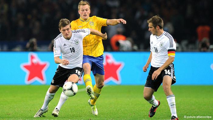 فستیوال ۸ گلُه میان تیم‌های ملی فوتبال آلمان و سوئد