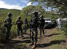 کنترل شهر ایگولای مکزیک بعد از قتل عام 43 دانشجو