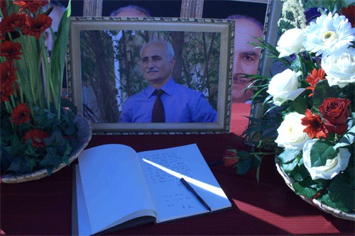 52shahidberlin4 4110a