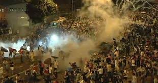 درگيري پليس هنگ كنگ و معترضان در آستانه مذاكرات