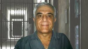 وضعيت وخيم جسمي زنداني سياسي ارژنگ داوودي و انتقال وي به بيمارستان