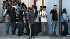 اوباما از 5 ميليون مهاجري كه فاقد مدارك قانوني هستند خواست ثبت‌نام كنند و اجازه اقامت بگيرند