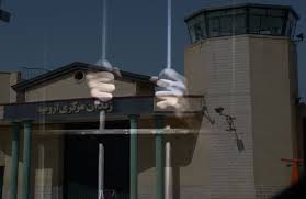 ادامه اعتصاب غذا در زندان اروميه و حضور گارد و تهديد زندانيان