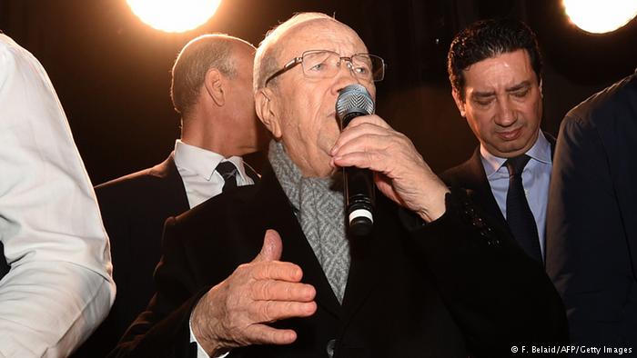 سبسی در انتخابات ریاست جمهوری تونس پیروز شد