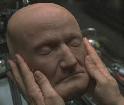 اختراع پوست مصنوعي ، عينك مخصوص براي بدخوابها و شهاب‌باران در آسمان