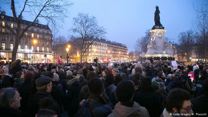 Frankreich trauert um die Terroropfer