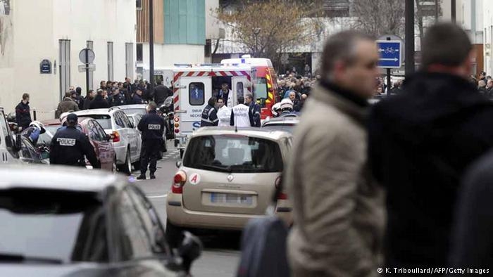 Zwölf Tote bei Terrorangriff auf Pariser Blatt "Charlie Hebdo"