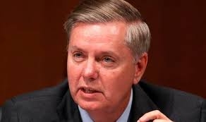 سناتور لينذي گراهام در تلاش براي پيشبرد تحريمهاي ايران يا اعمال نظر در هر توافقي