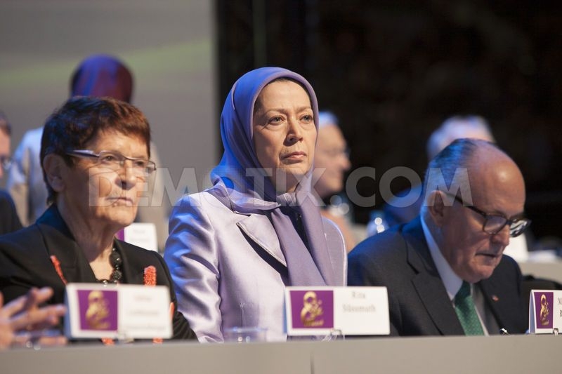 سخنراني مريم رجوي در مراسم سالگرد روز جهاني زن در برلين: نيروي زنان هماورد بنيادگرايي اسلامي