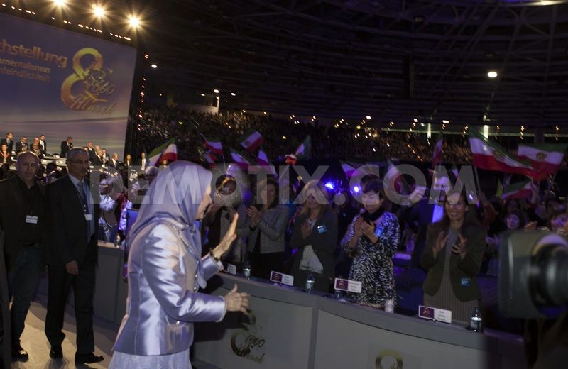 فاكس  نيوز :در گردهمايي عظيم شوراي ملي مقاومت در برلين 20هزارنفر شركت داشتند